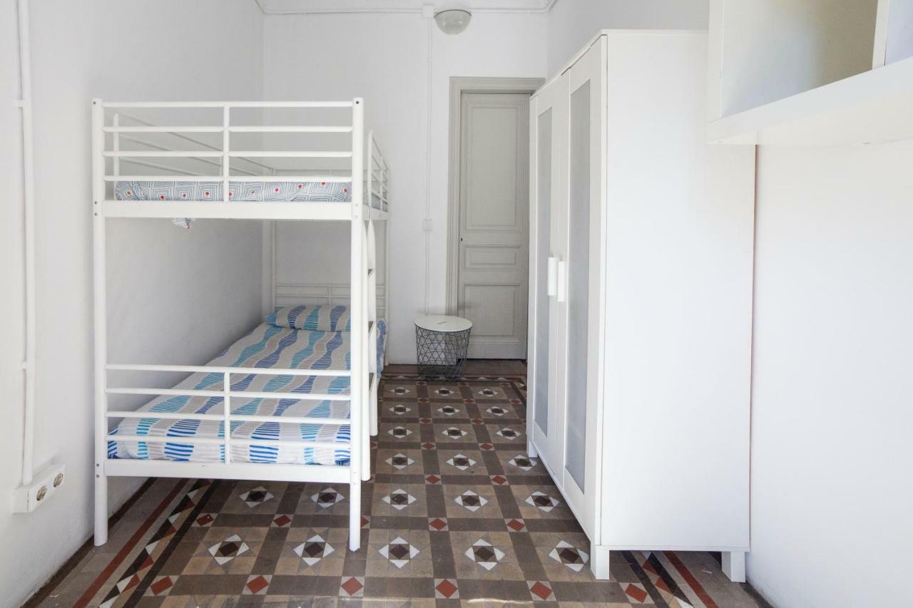B21-Apartamento Modernista Para Grupos Барселона Экстерьер фото